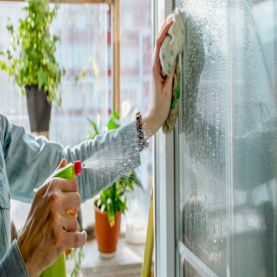 چگونه بدون درد و آسیب خانه تکانی کنیم؟
