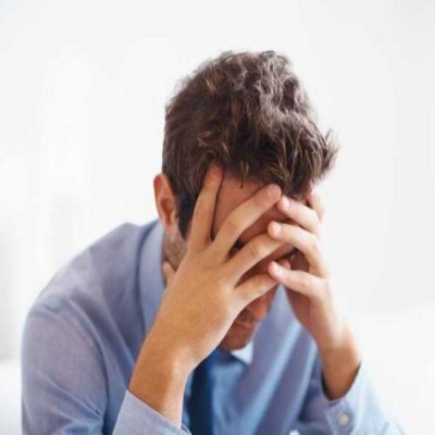 9 عادت اضطراب برانگیز