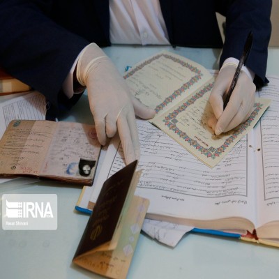 بانوی آشتی که تاکنون مانع متارکه صدها زوج شده است