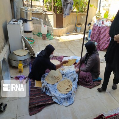 زنانی به لطافت گُل و استواری کوه